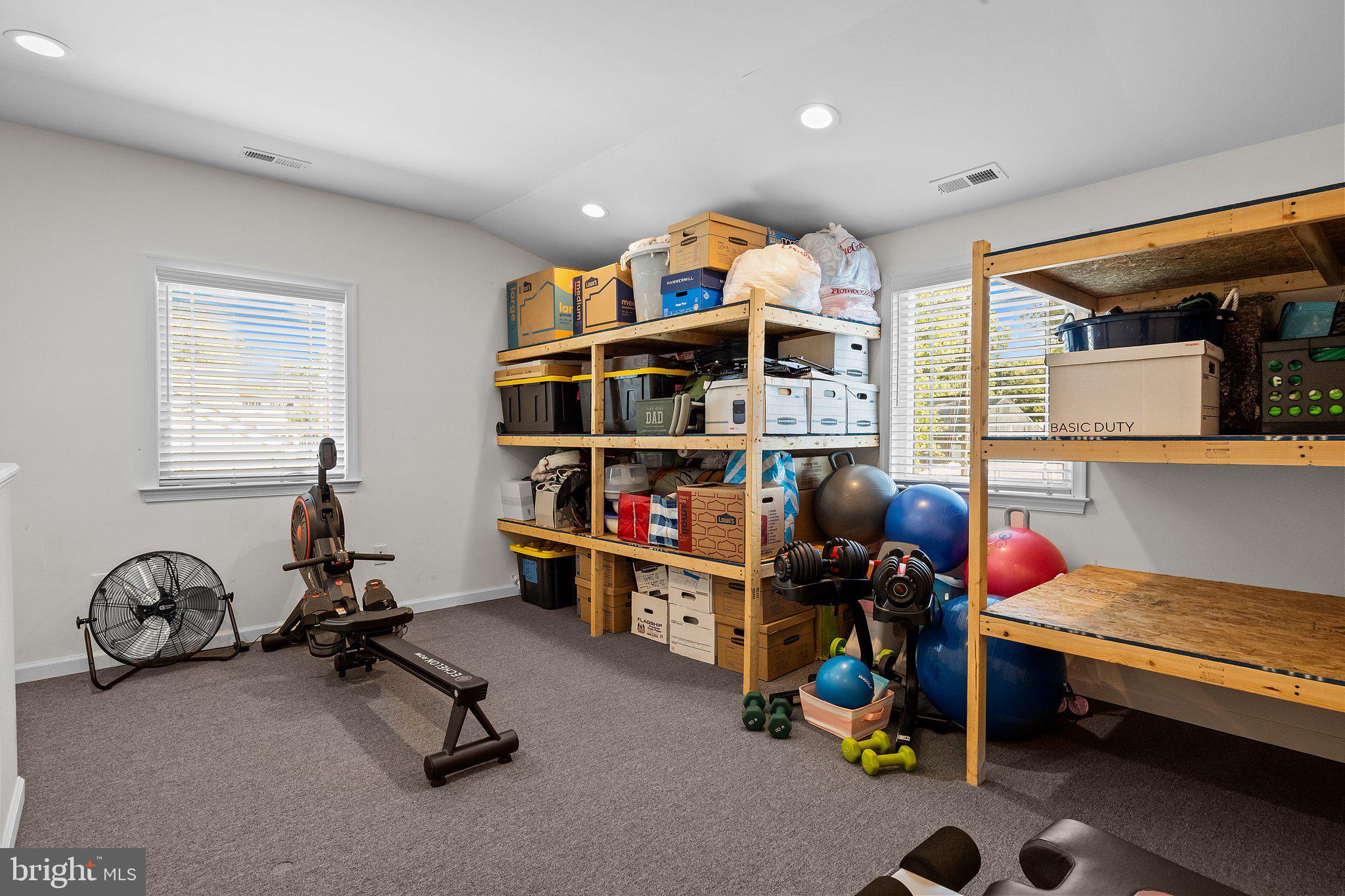 18 Fountain Road Levittown, PA 19056 - Photo 44 of 57