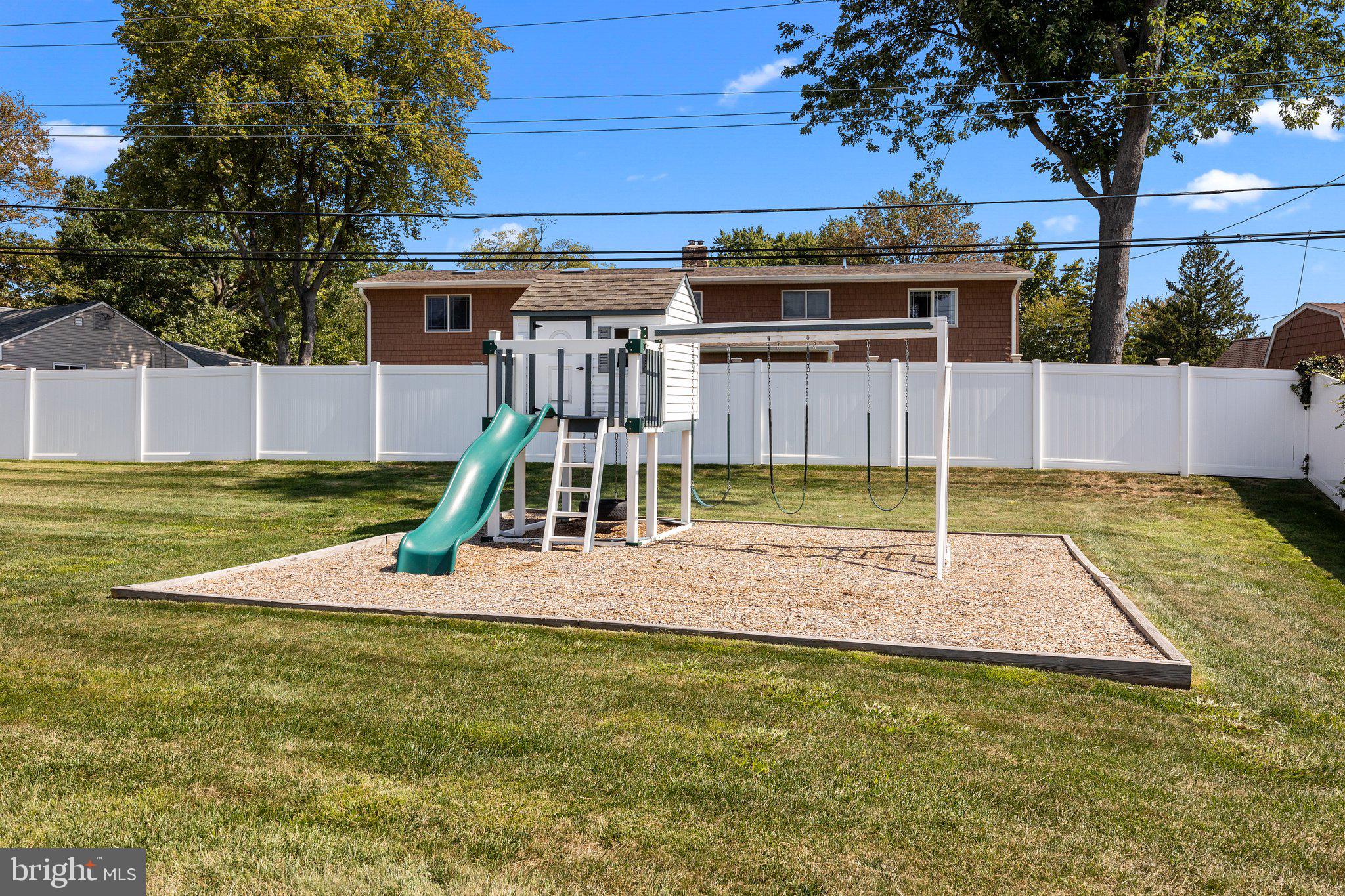 18 Fountain Road Levittown, PA 19056 - Photo 54 of 57