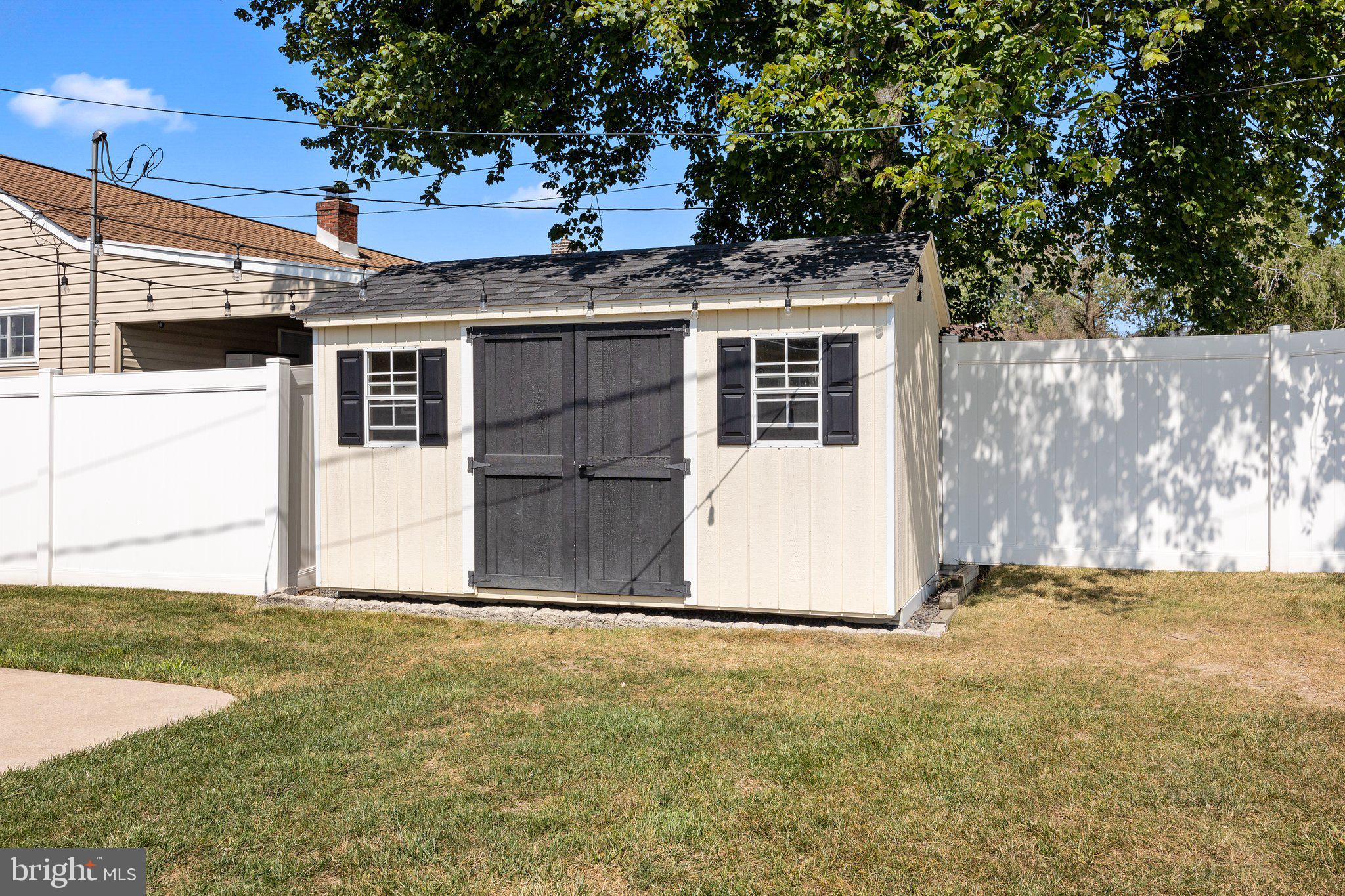 18 Fountain Road Levittown, PA 19056 - Photo 55 of 57