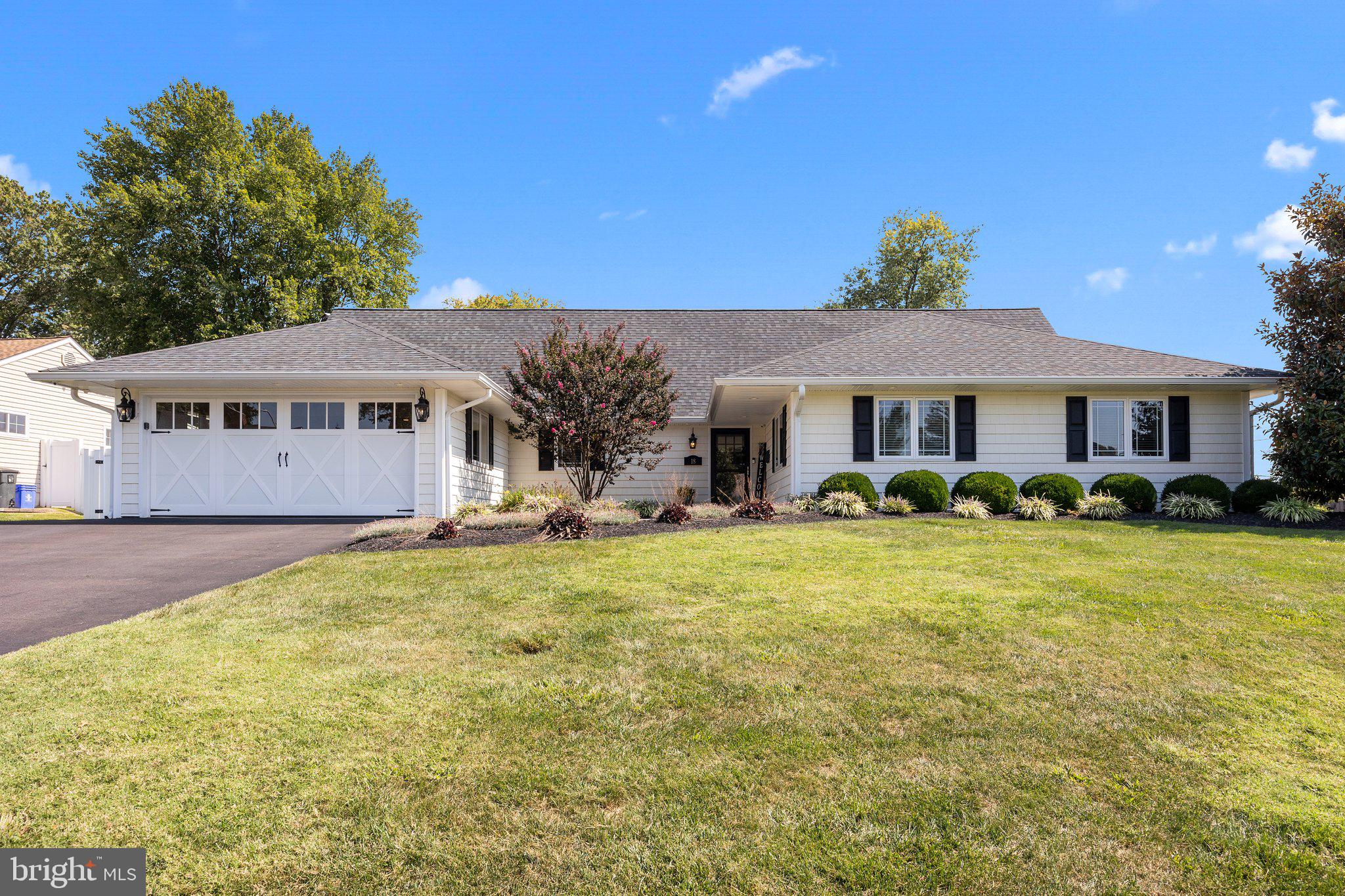 18 Fountain Road Levittown, PA 19056 - Photo 8 of 57