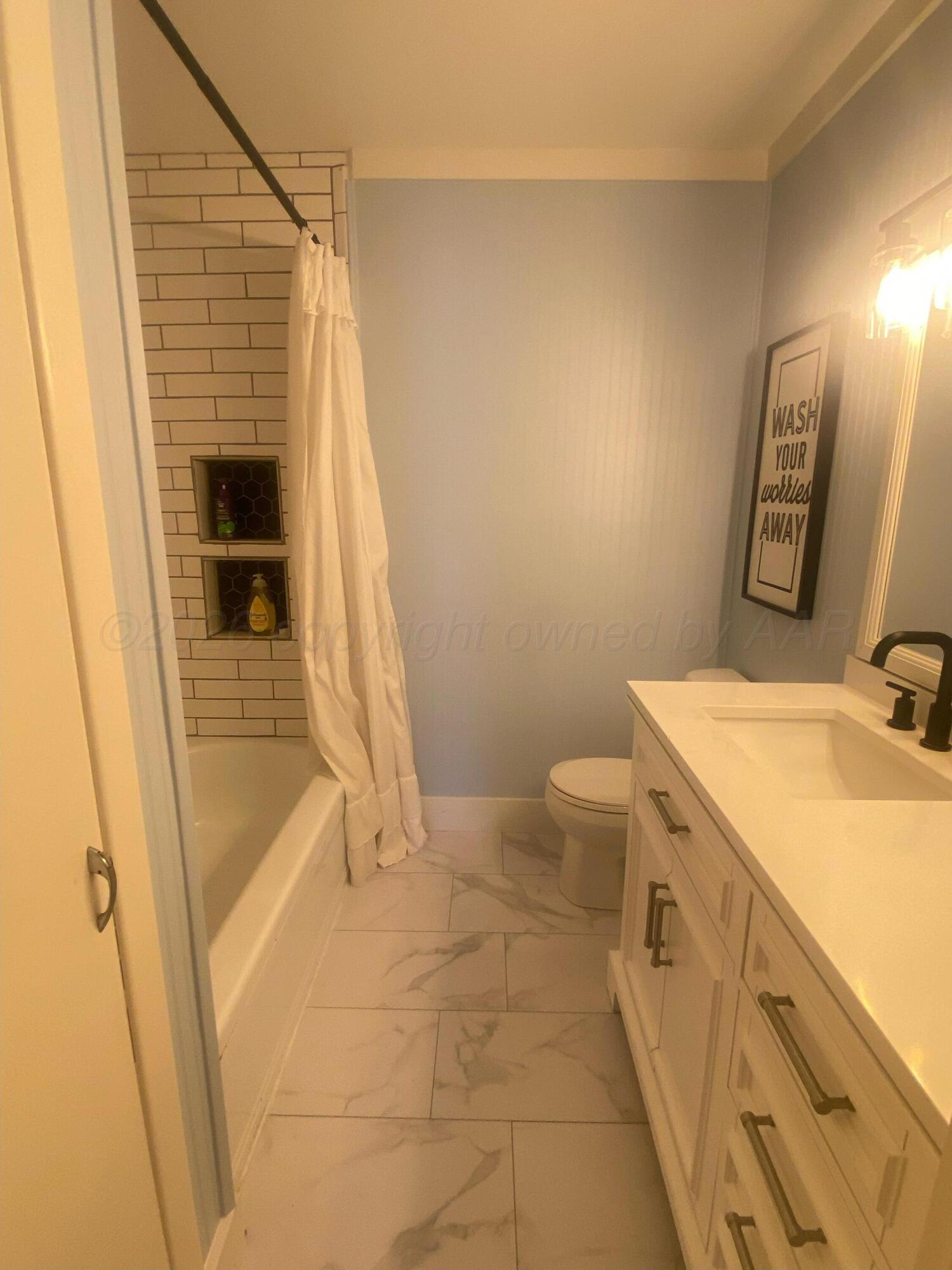 102 Tech Street Borger, TX 79007 - Photo 7 of 29 IMG_5631