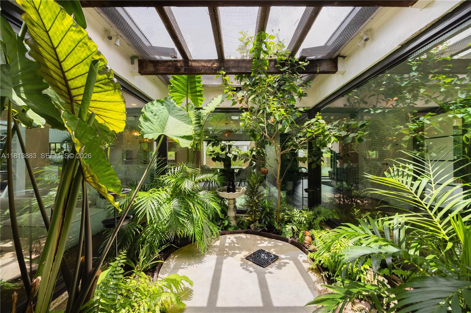 9670 Southwest 96th Court Miami, FL 33176 - Photo 4 of 45