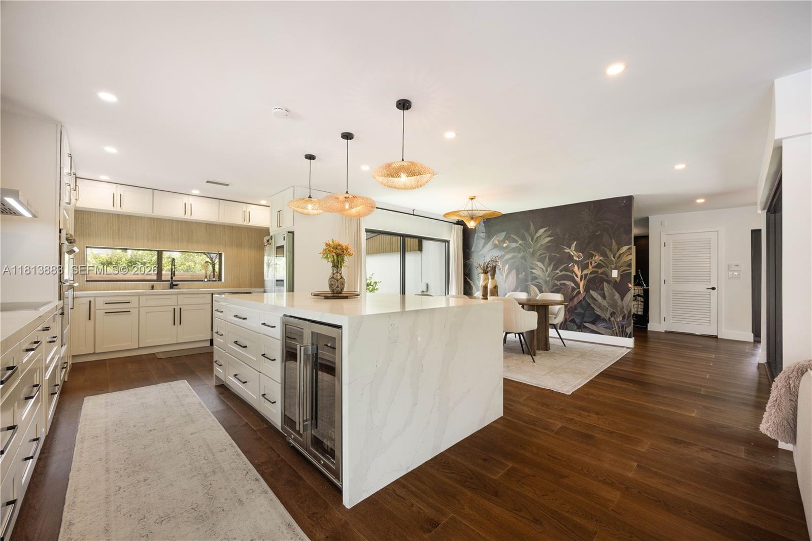 9670 Southwest 96th Court Miami, FL 33176 - Photo 6 of 45