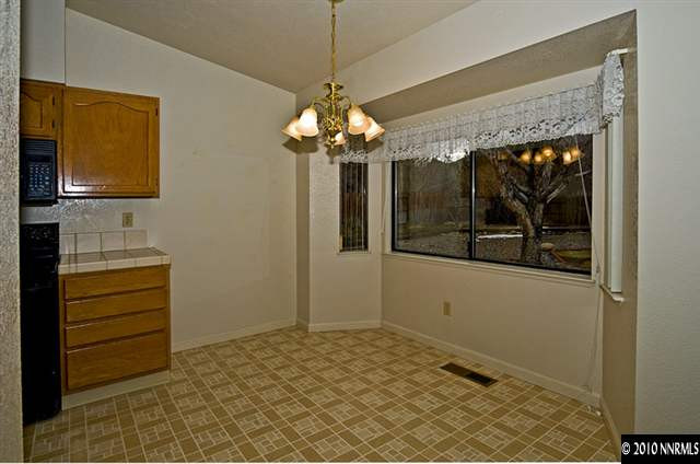175 Lemming Drive Reno, NV 89523 - Photo 4 of 9