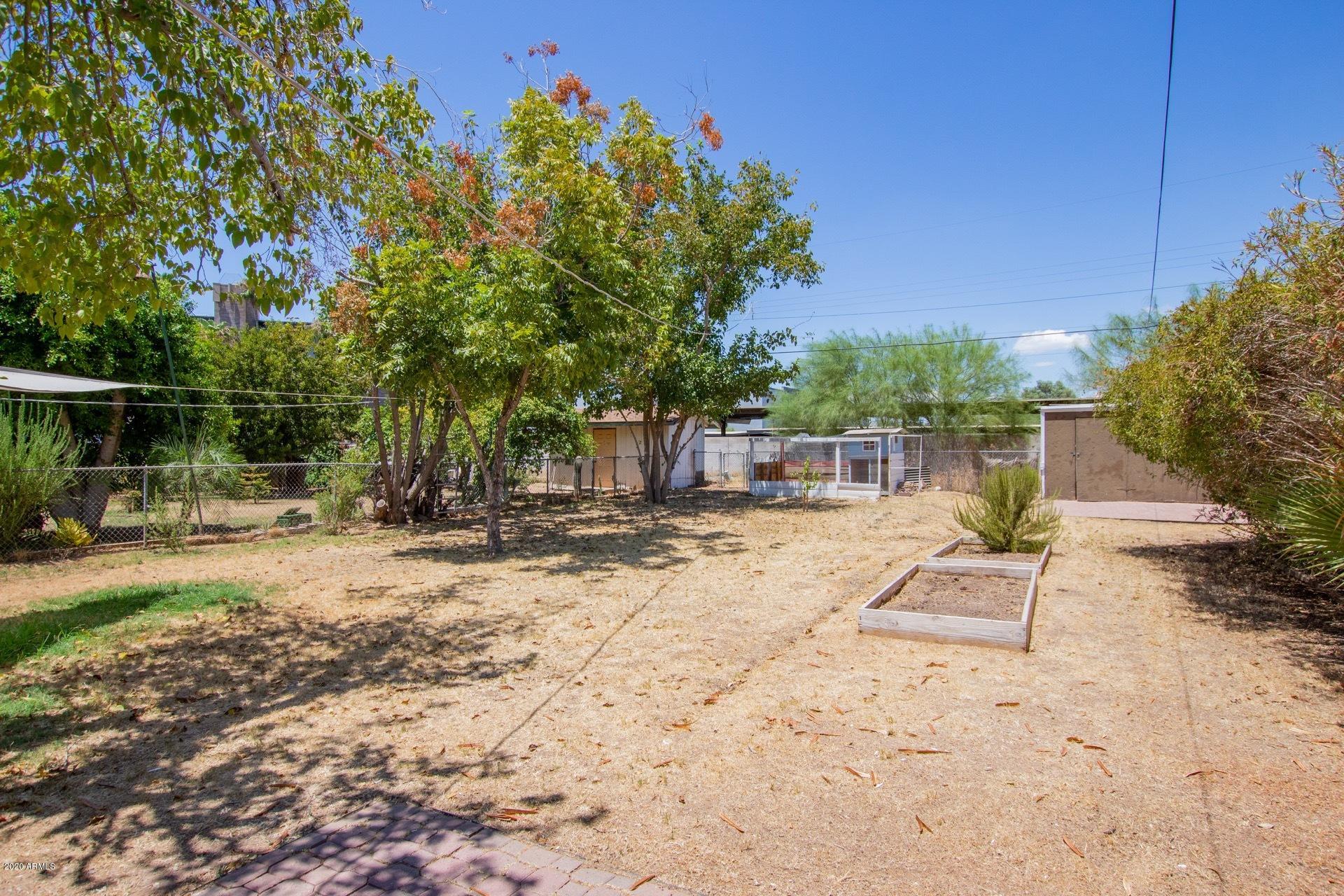 1632 East Cheery Lynn Road Phoenix, AZ 85016 - Photo 5 of 23 0024-Cheery 25