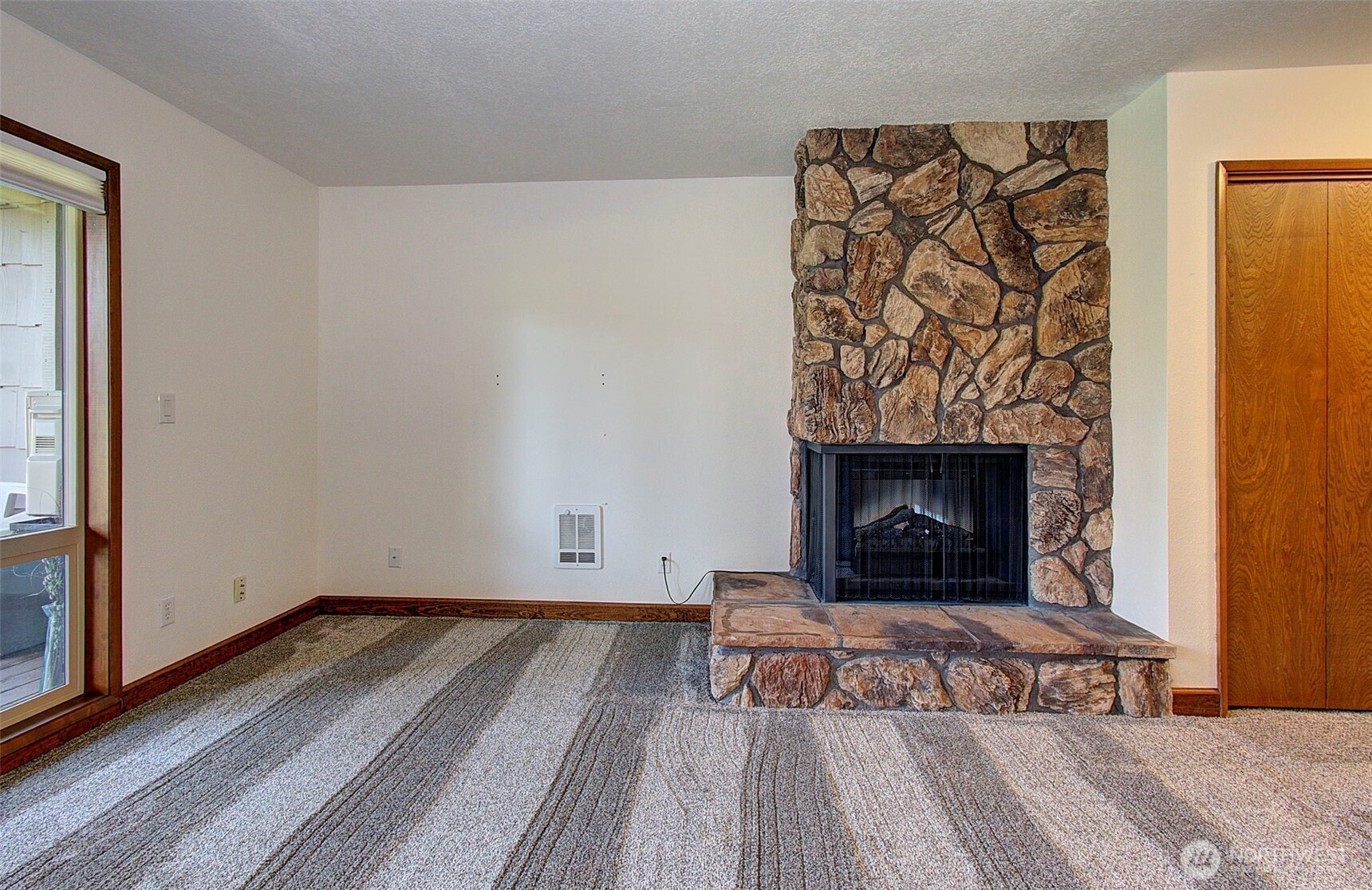 2363 40th Avenue, Unit 2 Longview, WA 98632 - Photo 11 of 40