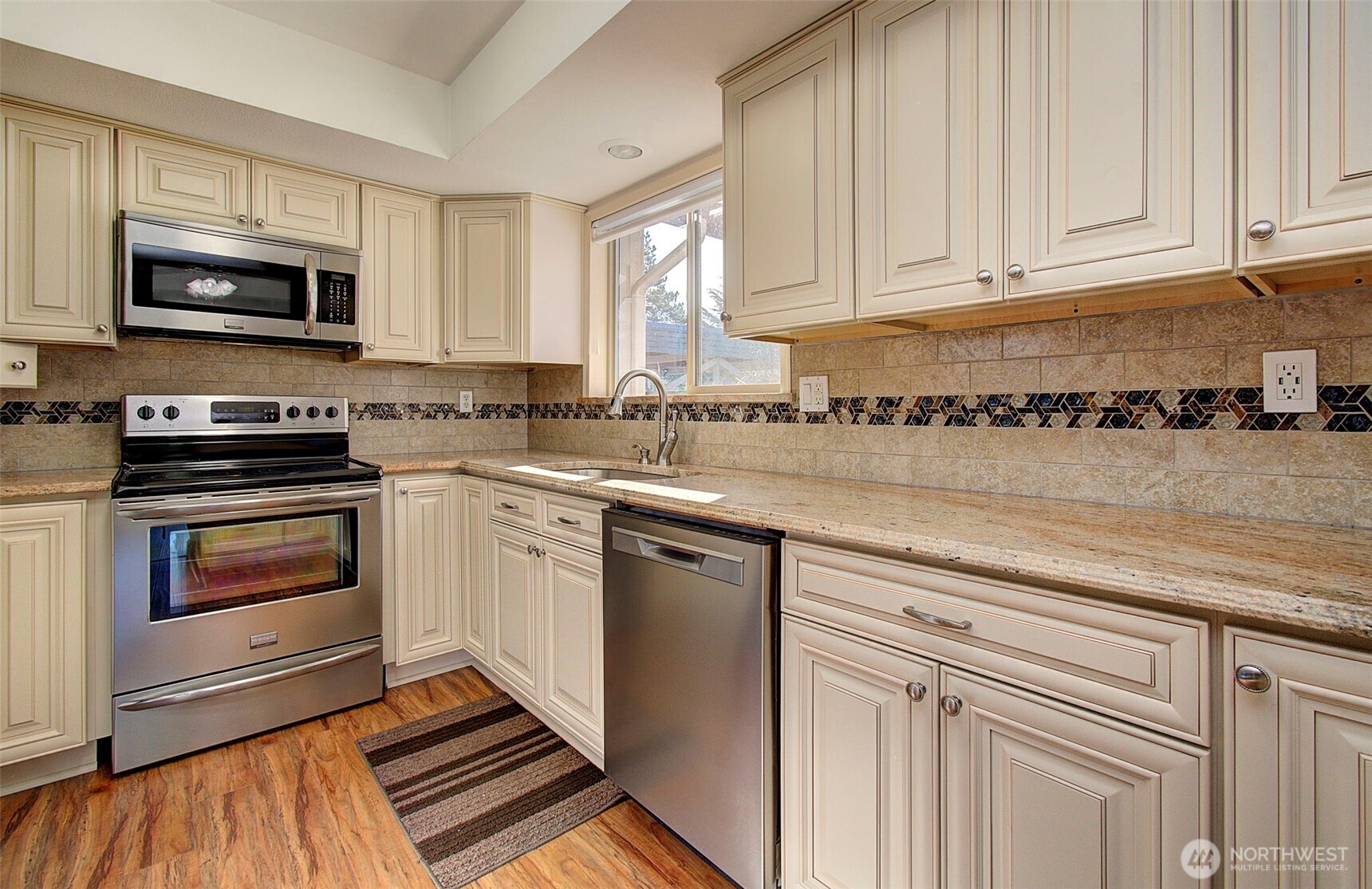 2363 40th Avenue, Unit 2 Longview, WA 98632 - Photo 16 of 40