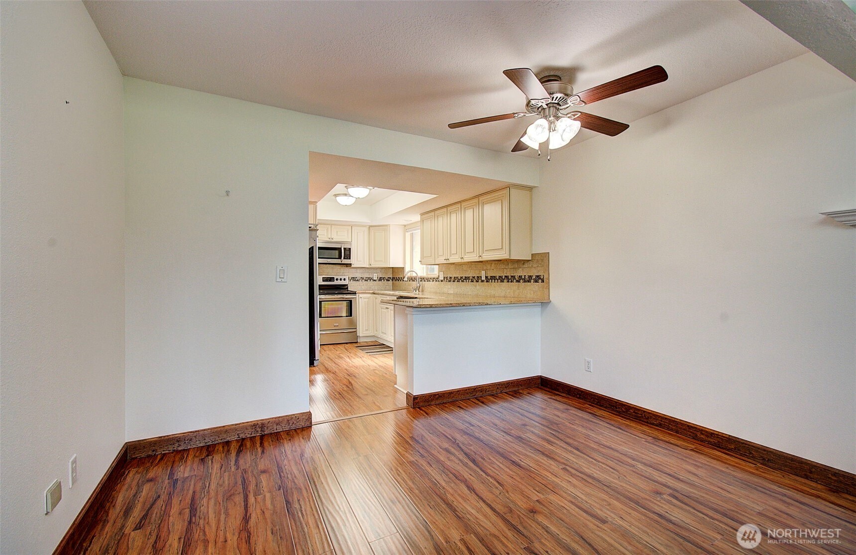 2363 40th Avenue, Unit 2 Longview, WA 98632 - Photo 7 of 40