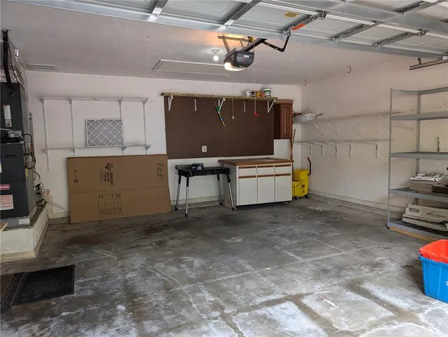 $2,800 | 6404 Northwest 42nd Road, Gainesville, FL 32606