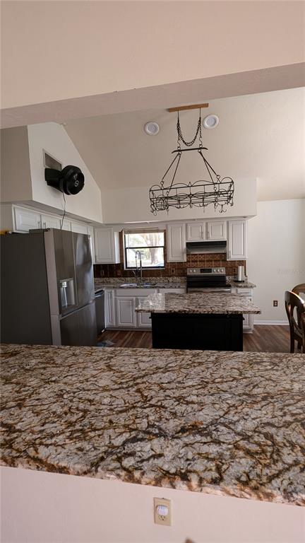 6404 Northwest 42nd Road Gainesville, FL 32606 - Photo 3 of 17