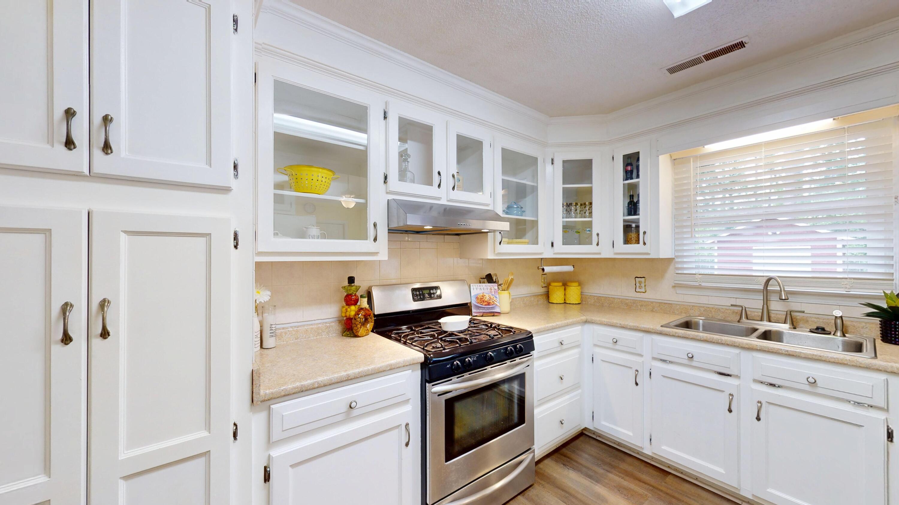 986 Dover Circle Sumter, SC 29154 - Photo 14 of 56