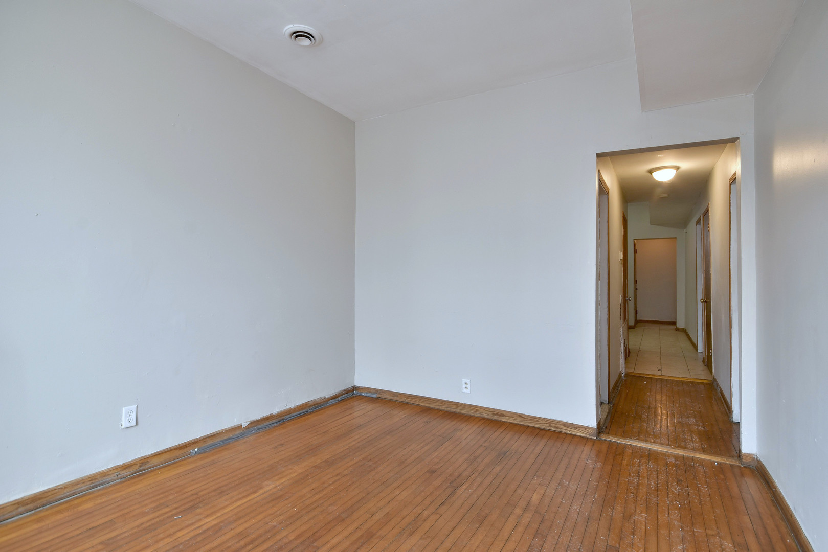 1824 South Springfield Avenue Chicago, IL 60623 - Photo 19 of 21 Gallery Image 19