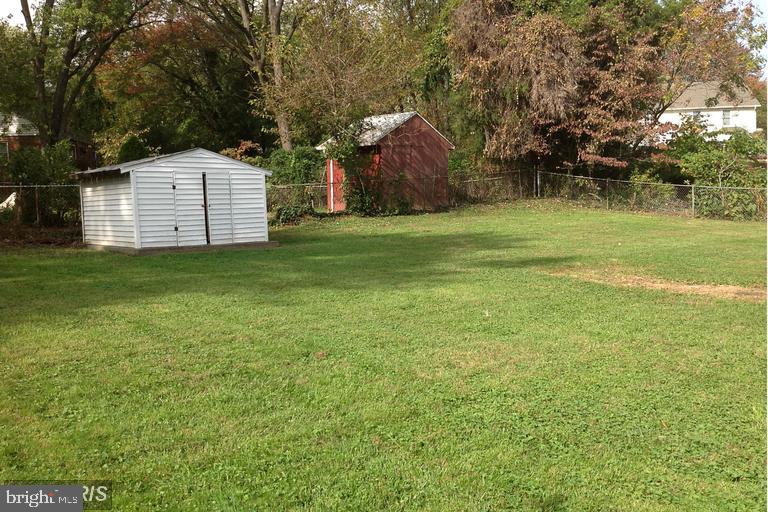 1748 Anderson Road Falls Church, VA 22043 - Photo 2 of 21 Gallery Image 2