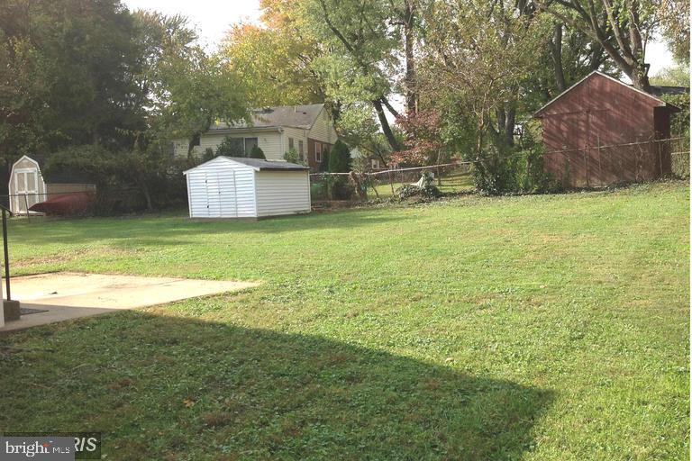 1748 Anderson Road Falls Church, VA 22043 - Photo 4 of 21 Gallery Image 4