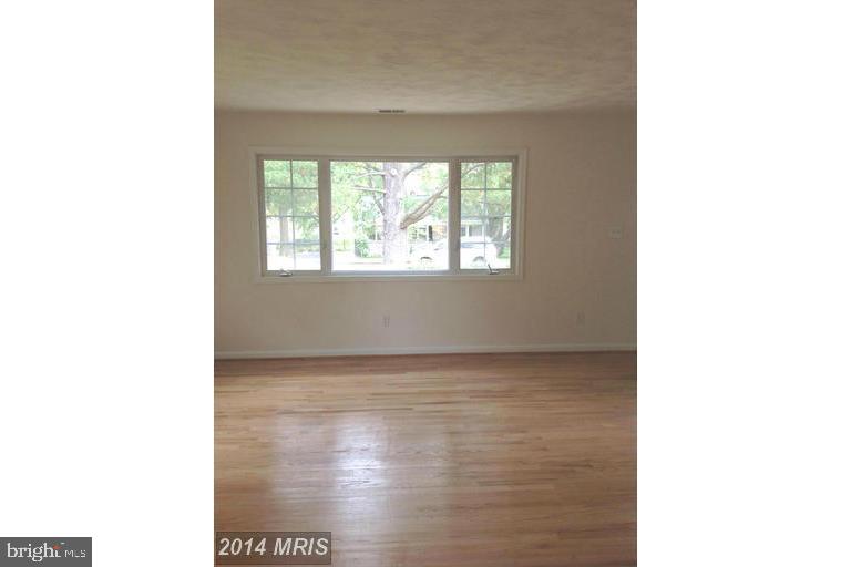 1748 Anderson Road Falls Church, VA 22043 - Photo 5 of 21 Gallery Image 5