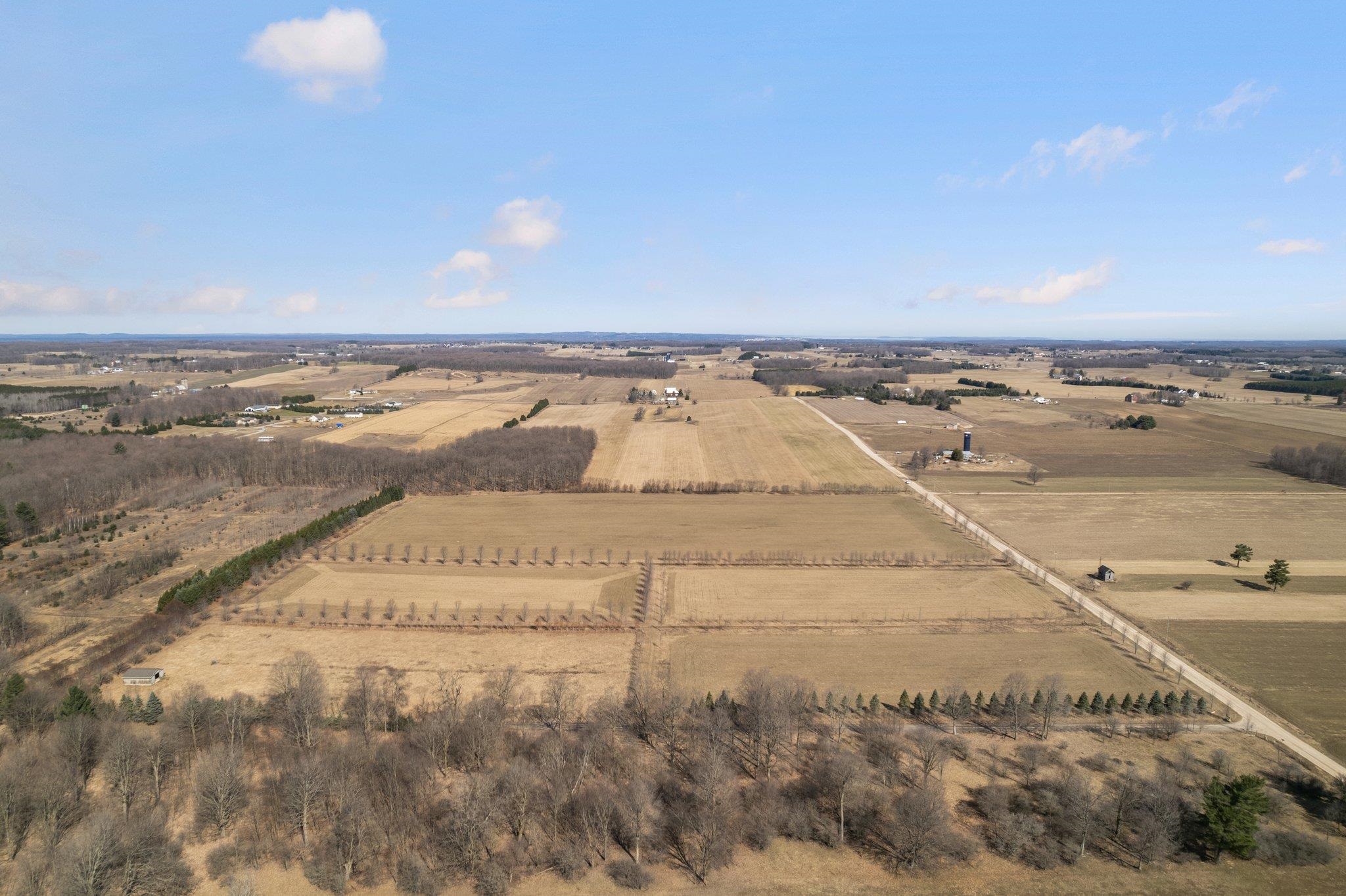 B Fox Road Buckley, MI 49620 - Photo 9 of 24