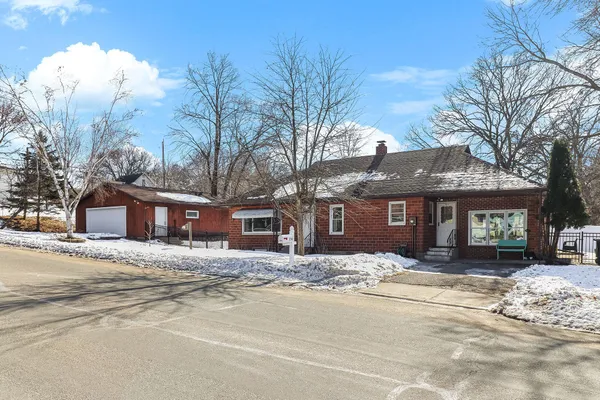 $250,000 | 700 7th Avenue Northeast, Little Falls, MN 56345