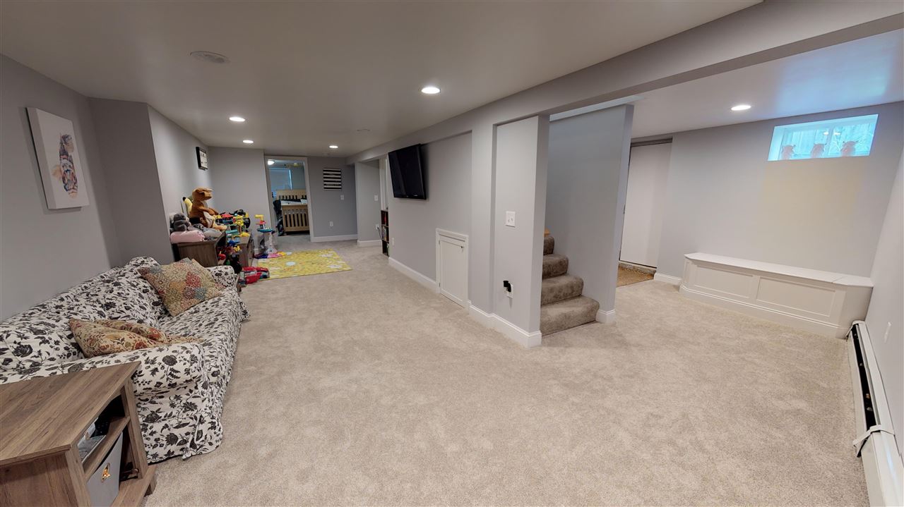 135 Exeter Road Hampton, NH 03842 - Photo 25 of 30
