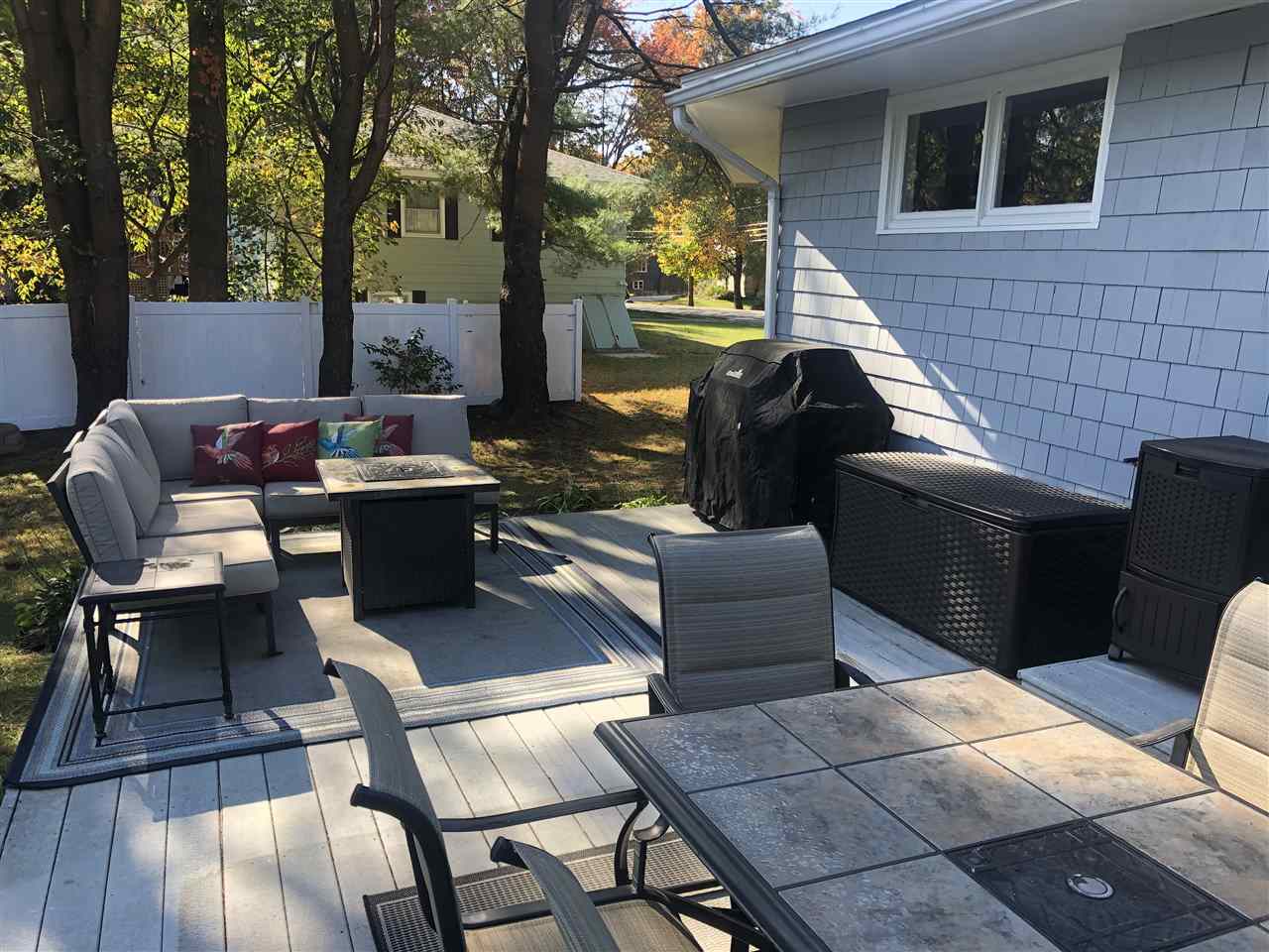 135 Exeter Road Hampton, NH 03842 - Photo 4 of 30
