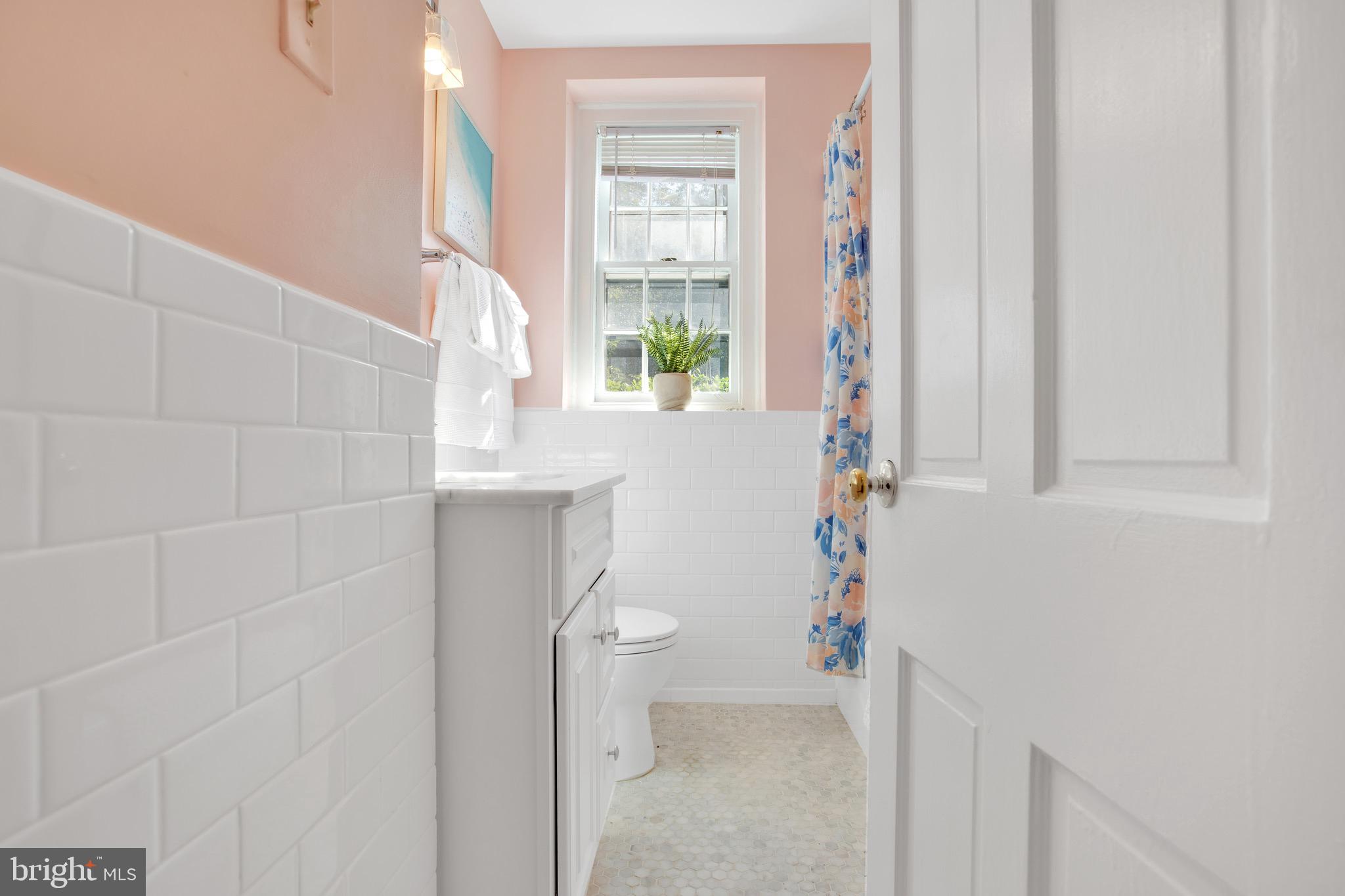 3891 Porter Street Northwest, Unit A301 Washington, DC 20016 - Photo 12 of 32