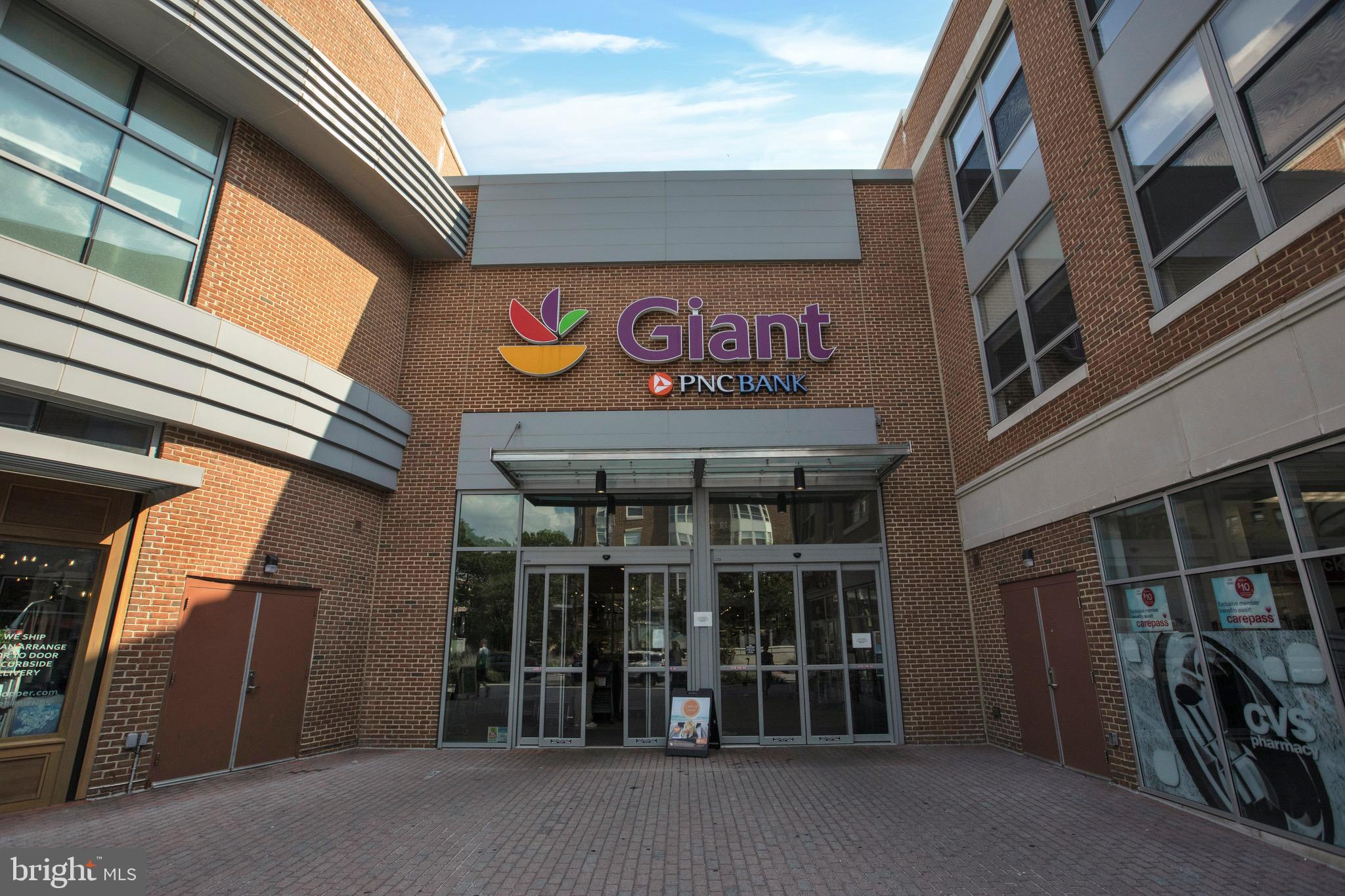 3891 Porter Street Northwest, Unit A301 Washington, DC 20016 - Photo 27 of 32