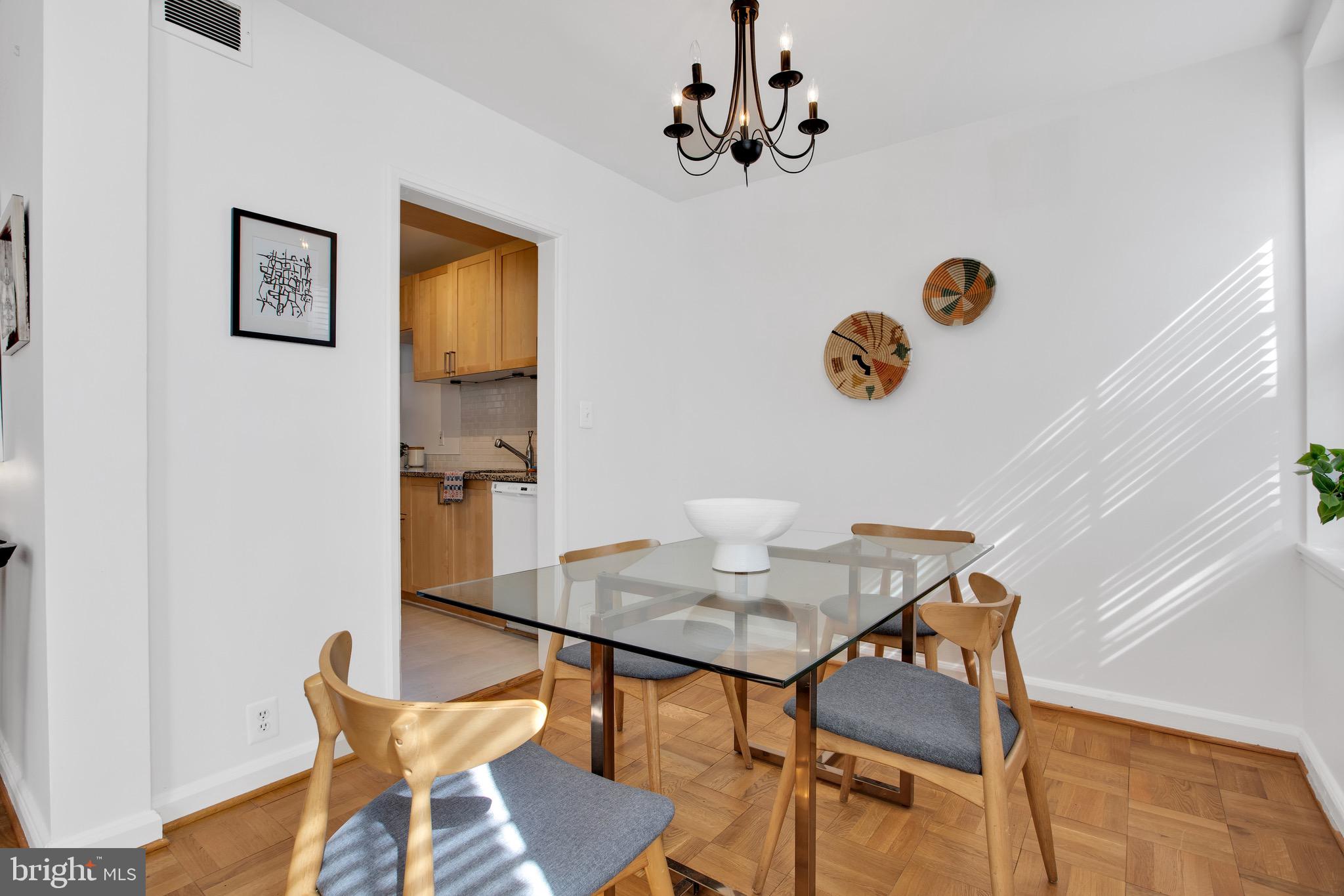 3891 Porter Street Northwest, Unit A301 Washington, DC 20016 - Photo 5 of 32