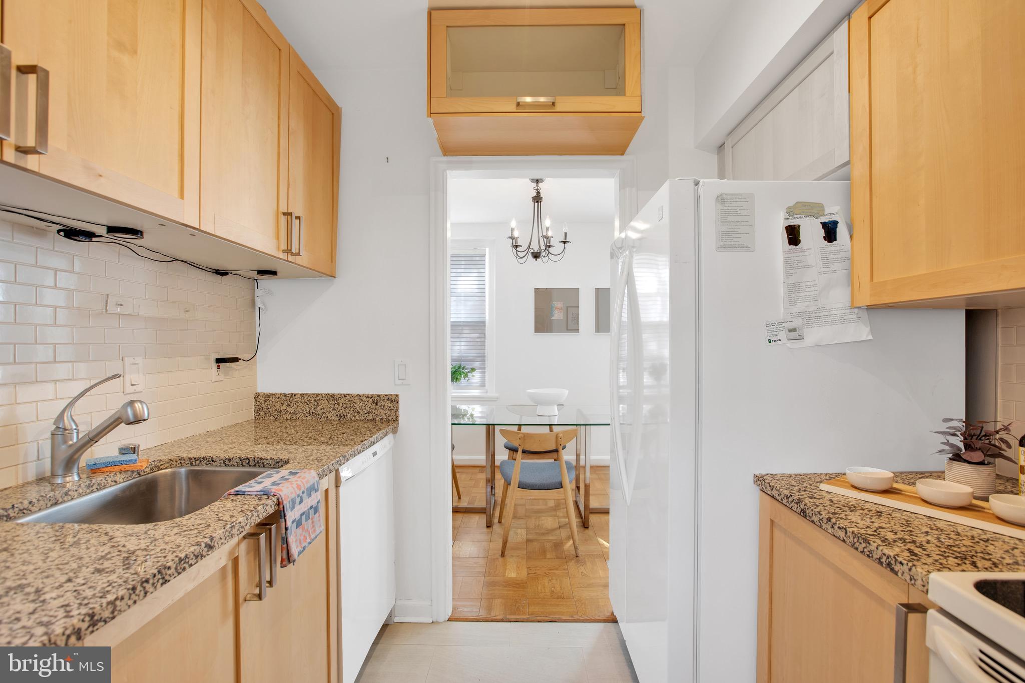 3891 Porter Street Northwest, Unit A301 Washington, DC 20016 - Photo 6 of 32