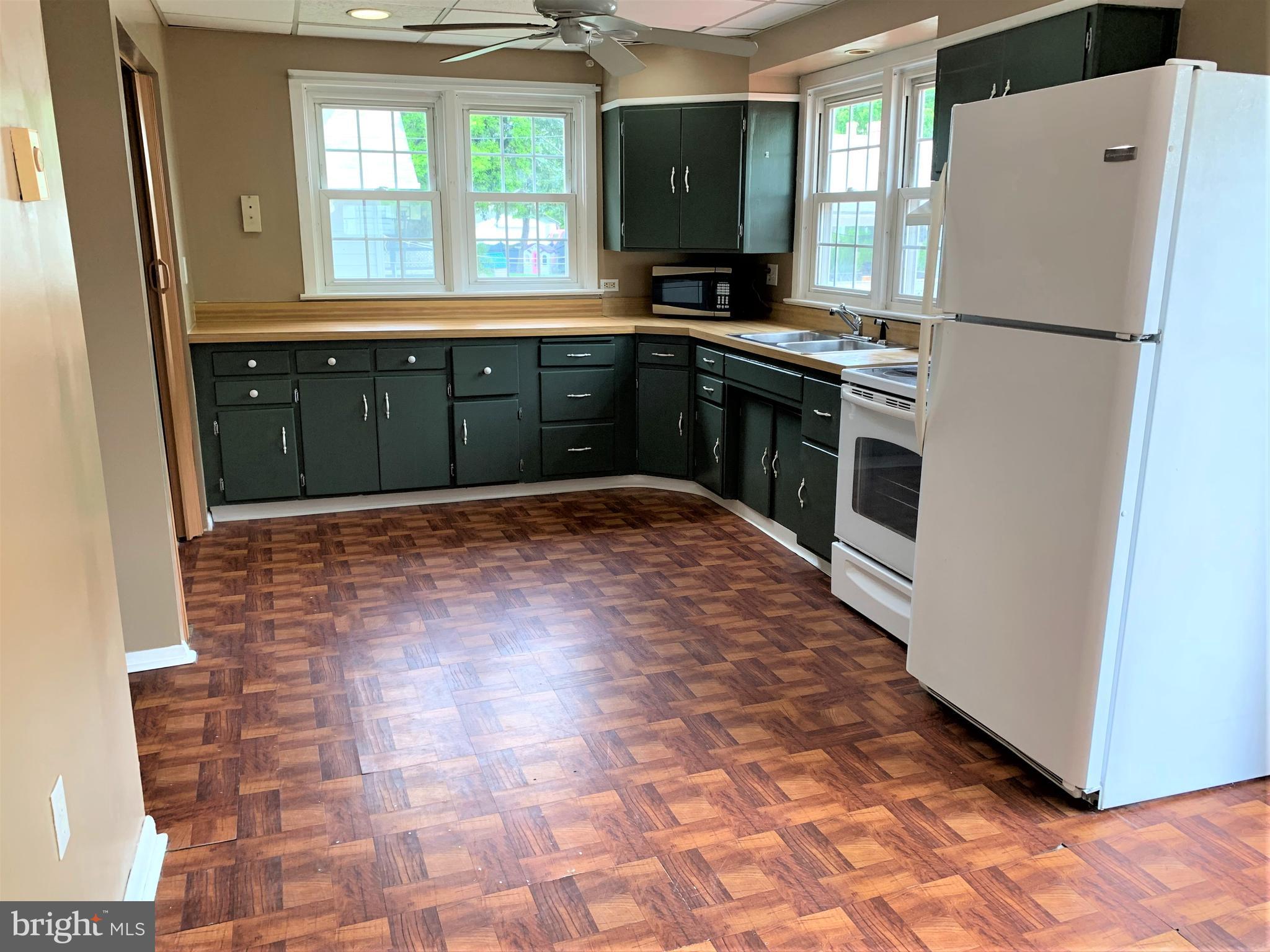 248 Broadway Carneys Point, NJ 08069 - Photo 13 of 24 Gallery Image 13