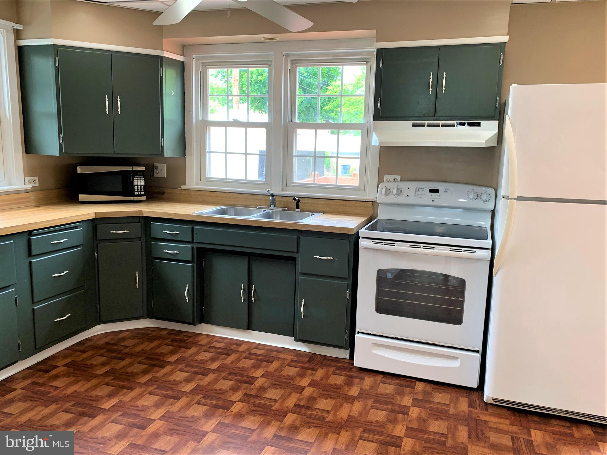 248 Broadway Carneys Point, NJ 08069 - Photo 14 of 24 Gallery Image 14