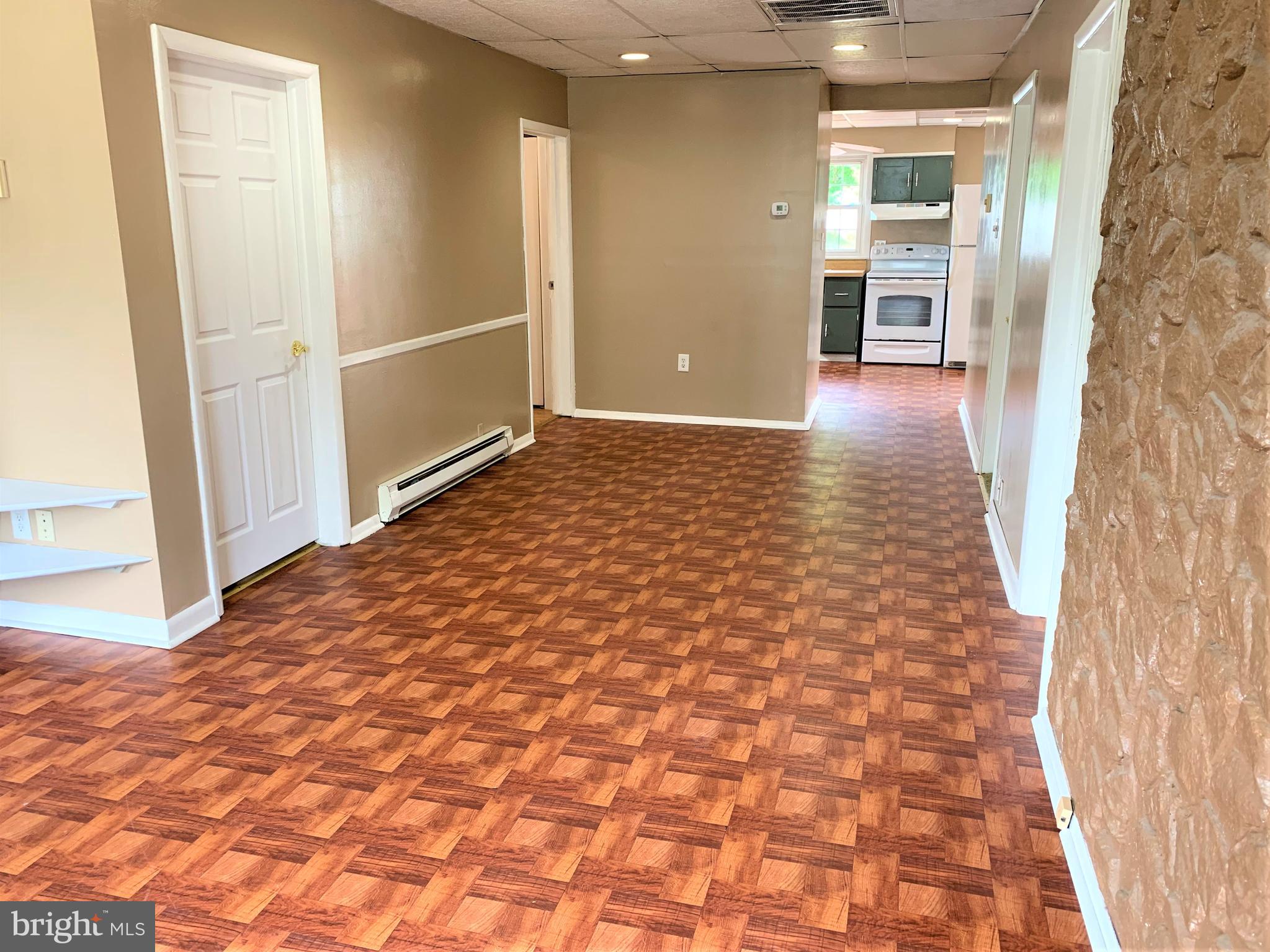 248 Broadway Carneys Point, NJ 08069 - Photo 4 of 24 Gallery Image 4