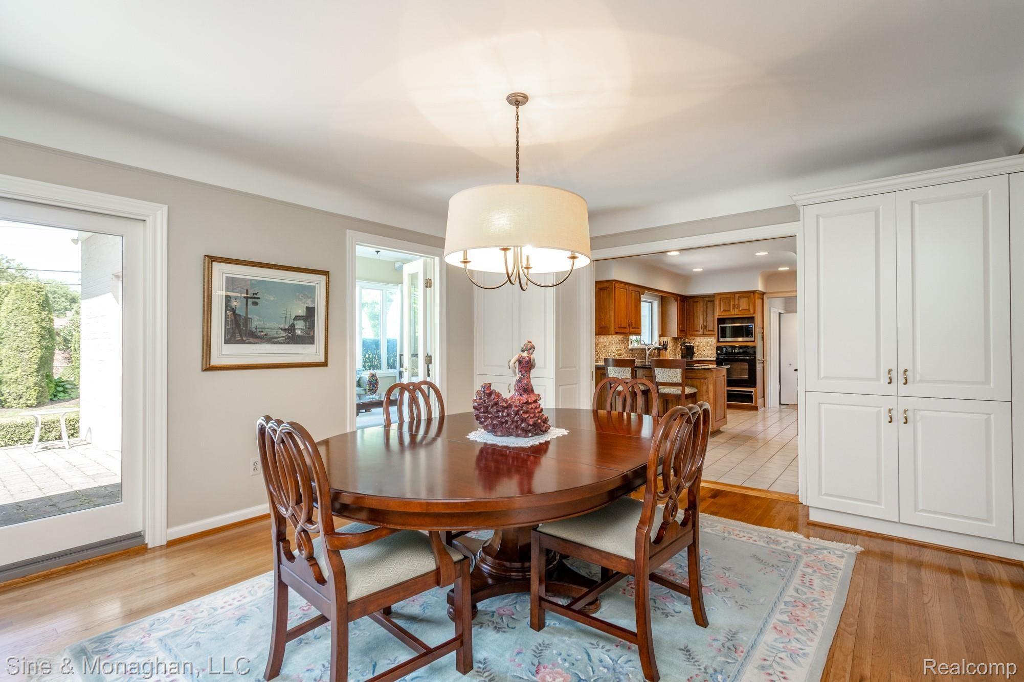 80 Shoreham Road Grosse Pointe, MI 48236 - Photo 8 of 74 80 Shoreham S064.jpg