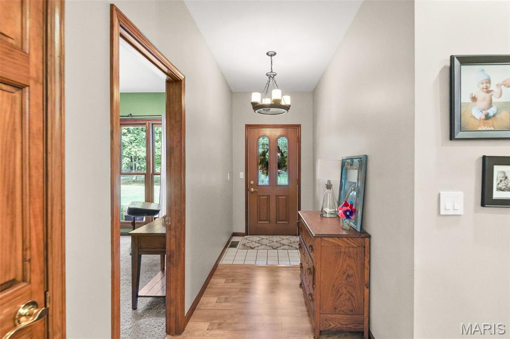 8539 Beaucoup Township Road Ashley, IL 62808 - Photo 17 of 70 Gallery Image 17