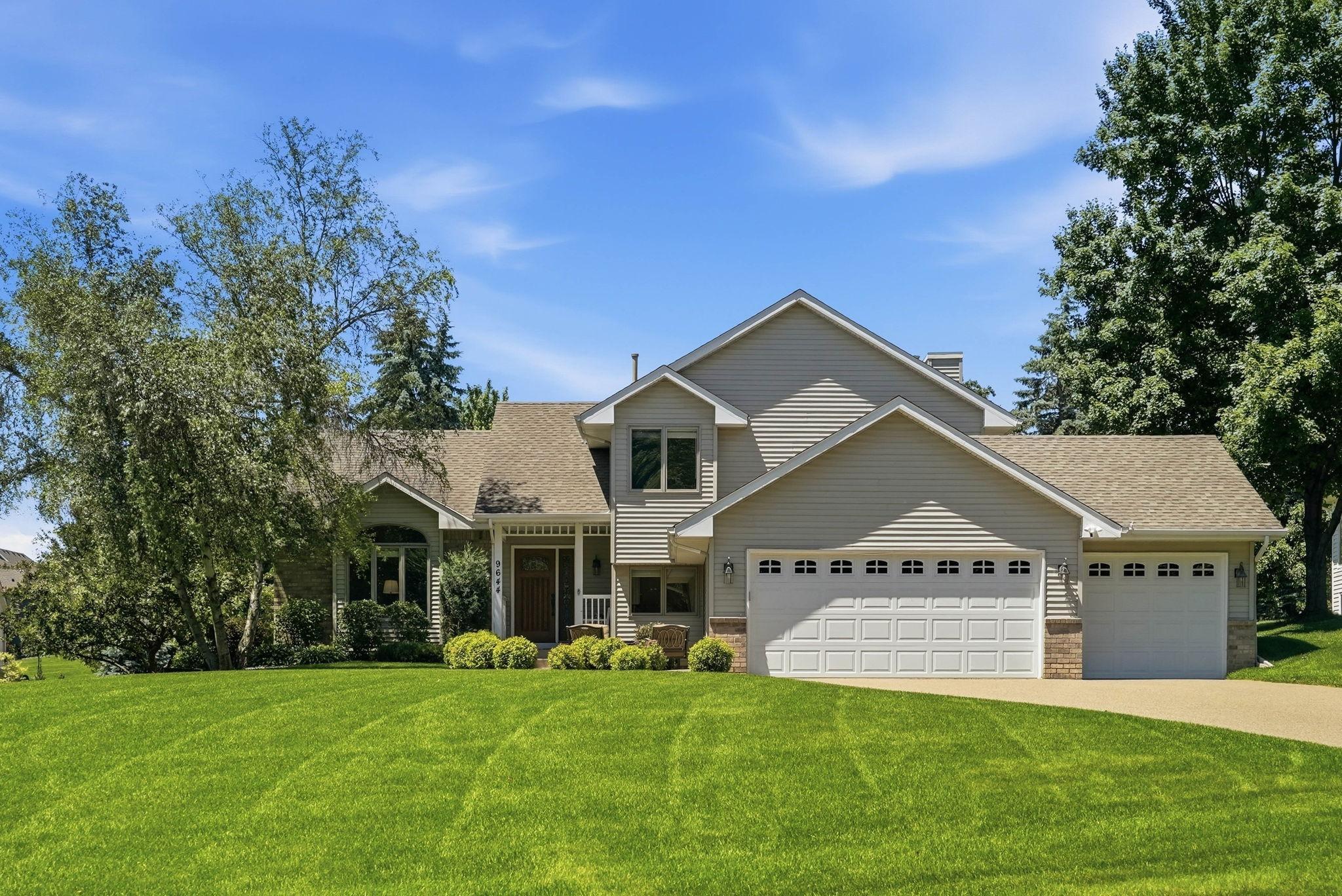 9644 Tree Farm Road Eden Prairie, MN 55347 - Photo 2 of 77