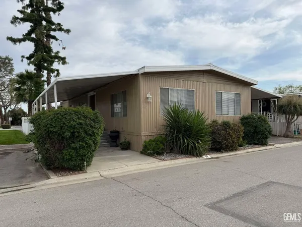 $98,000 | Undisclosed Address, Bakersfield, CA 93304