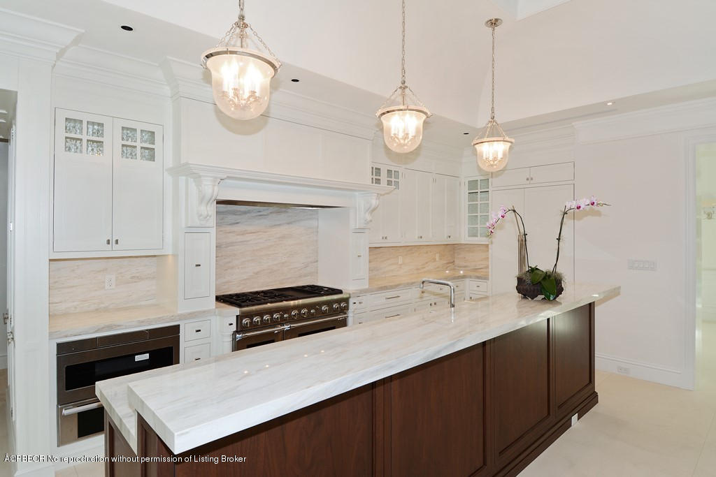 271 Southland Road Palm Beach, FL 33480 - Photo 3 of 10 Kitchen