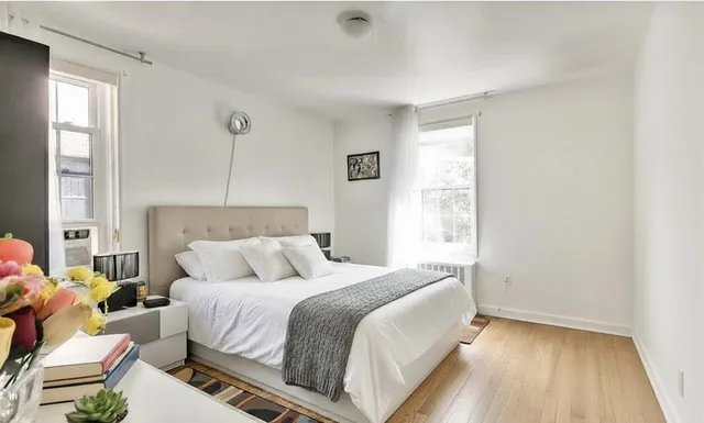 $400,000 | 140-18 Burden Crescent, Unit 611 | Briarwood