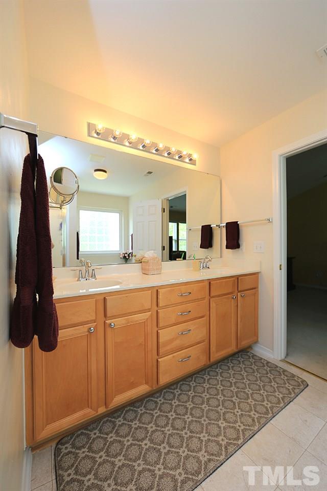 8508 Slabstone Court Raleigh, NC 27613 - Photo 14 of 20