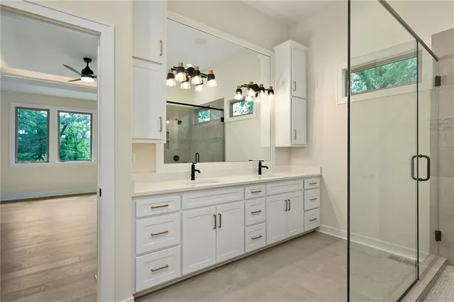 $899,950 | 17371 Northwest County Road 1501, Archie, MO 64725