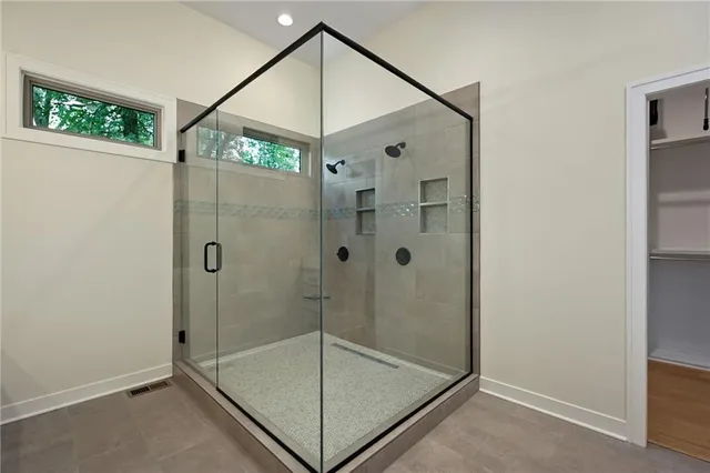 $899,950 | 17371 Northwest County Road 1501, Archie, MO 64725