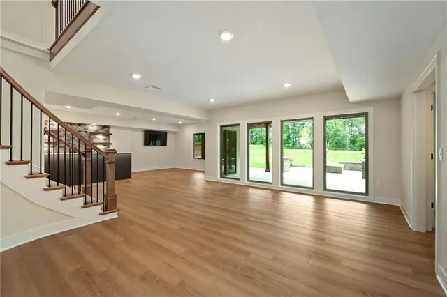 $899,950 | 17371 Northwest County Road 1501, Archie, MO 64725