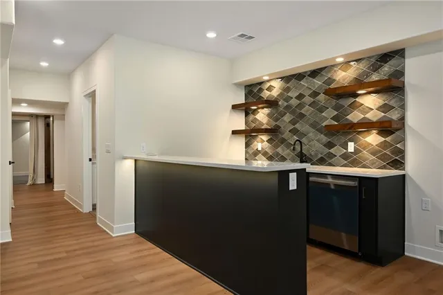 $899,950 | 17371 Northwest County Road 1501, Archie, MO 64725