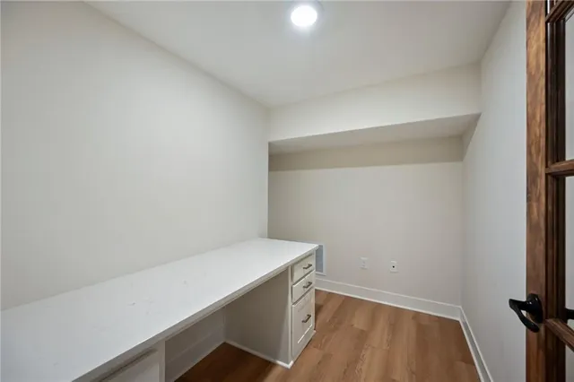 $899,950 | 17371 Northwest County Road 1501, Archie, MO 64725