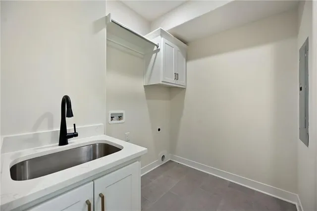 $899,950 | 17371 Northwest County Road 1501, Archie, MO 64725