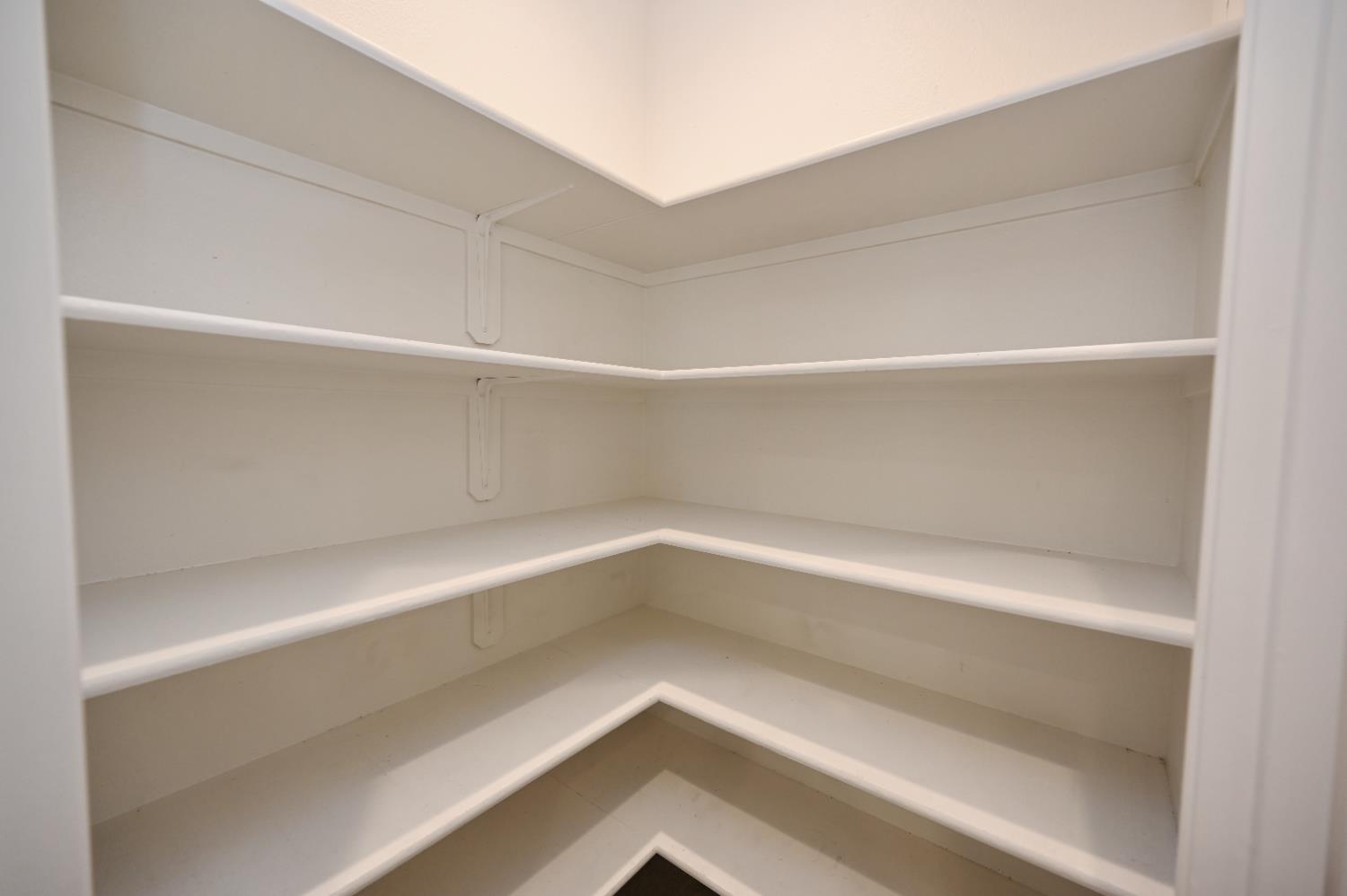 3919 Mitchell Avenue Clovis, CA 93619 - Photo 12 of 35