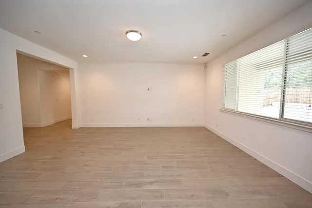 $545,000 | 3919 Mitchell Avenue, Clovis, CA 93619