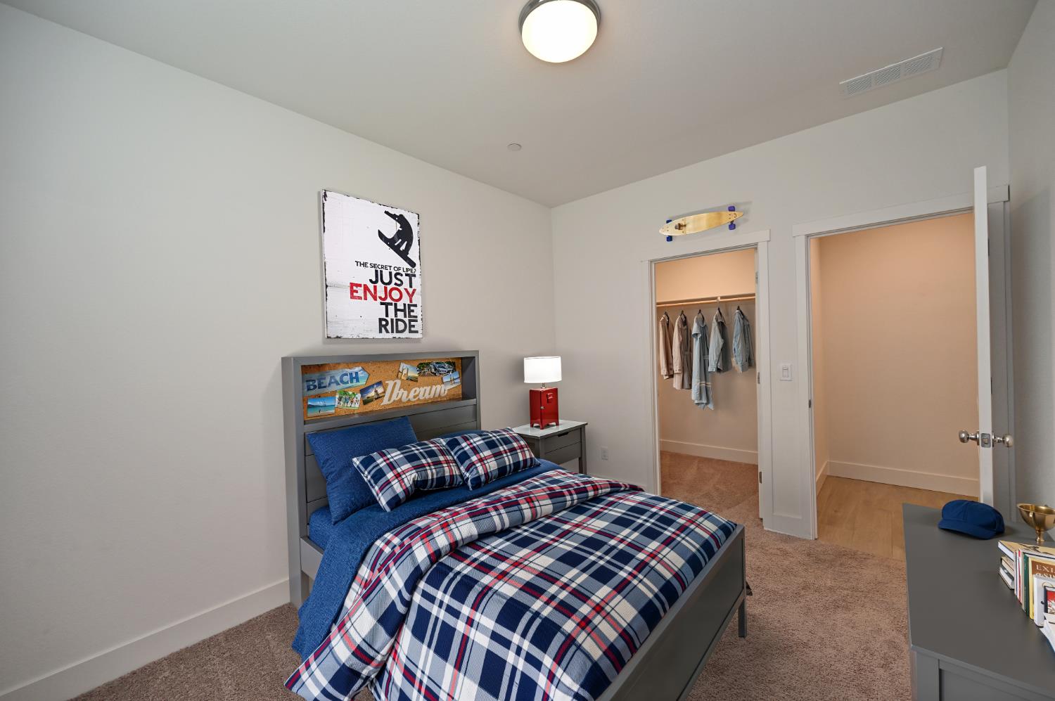 3919 Mitchell Avenue Clovis, CA 93619 - Photo 26 of 35