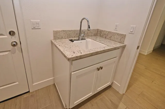 $545,000 | 3919 Mitchell Avenue, Clovis, CA 93619