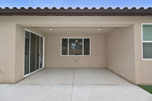 $545,000 | 3919 Mitchell Avenue, Clovis, CA 93619