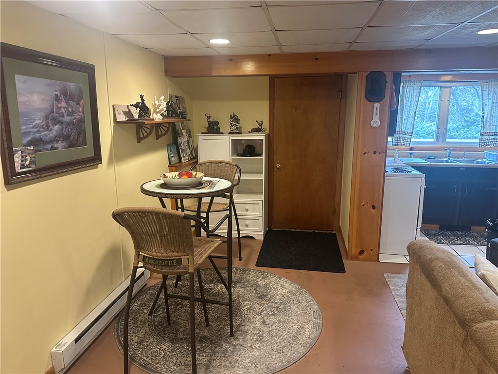 5 Nevis Court Westerly, RI 02891 - Photo 2 of 8