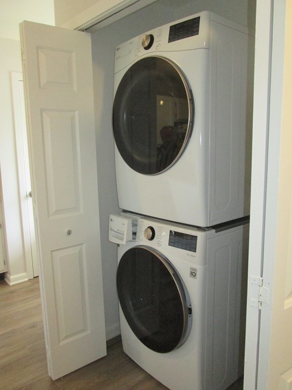 306 Beacon Park Road, Unit 306 Webster, MA 01570 - Photo 14 of 40